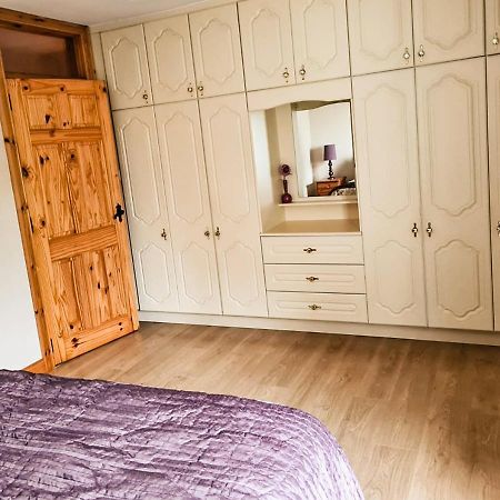 Moat Holiday Rental Lisnaskea 外观 照片