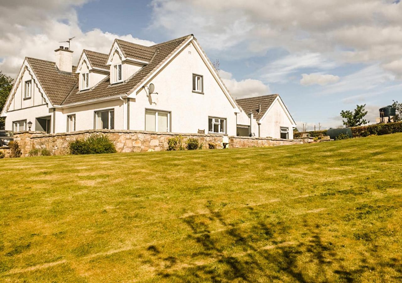 Moat Holiday Rental Lisnaskea 外观 照片