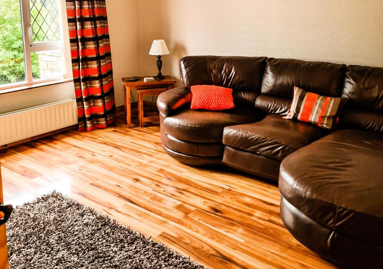Moat Holiday Rental Lisnaskea 外观 照片