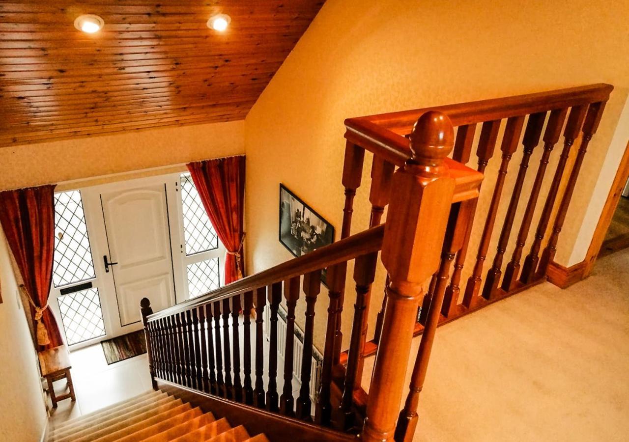Moat Holiday Rental Lisnaskea 外观 照片